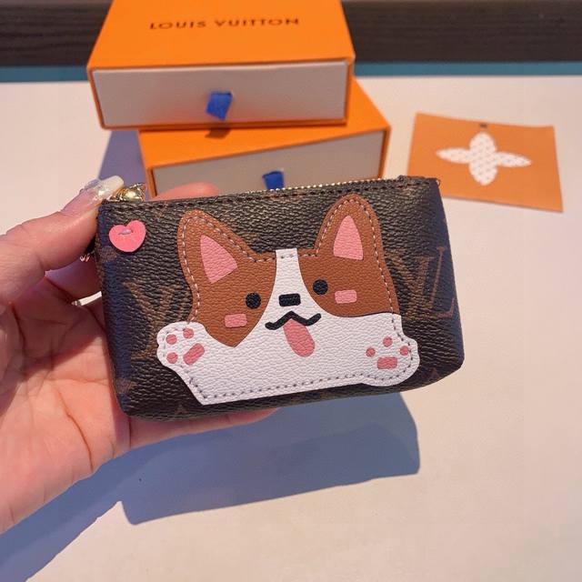 Exclusive New Product: Lv Cartoon Floral Pattern Wallet, Classic Floral Pattern