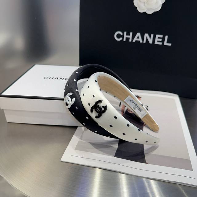 With Packaging Box Chanel Latest Small Chanel Polka Dot Hairband. Simple And Pra