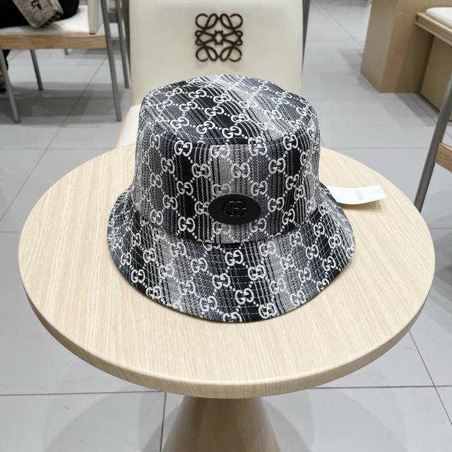 Gucci 2025 New Arrival At The Counter, Laozi Jacquard Fisherman's Hat, Very Tren