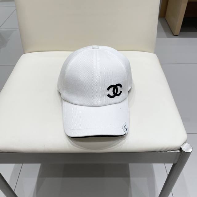 Chanel New Simple Embroidered Logo Baseball Cap, New Arrival, High-End Style, Pe