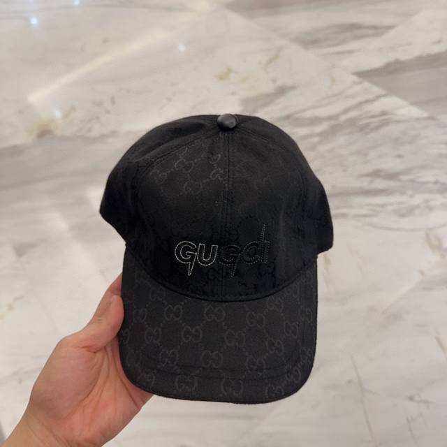 Gucci New Arrival Baseball Cap, Simple And Elegant, Unisex Sun Hat