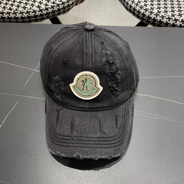 Moncler New Hole-Patterned Baseball Cap, A Fashion-Forward Streetwear Piece With