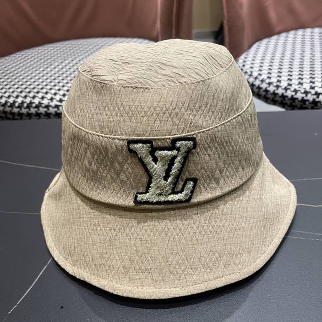 Louis Vuitton New Fisherman's Hat With Bow, Hot Selling, Versatile And Stylish,