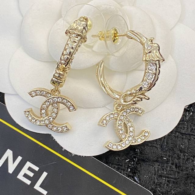 Chanel Earring Bestseller New Arrival, Consistent With The Store Chan 23 Half-Ci