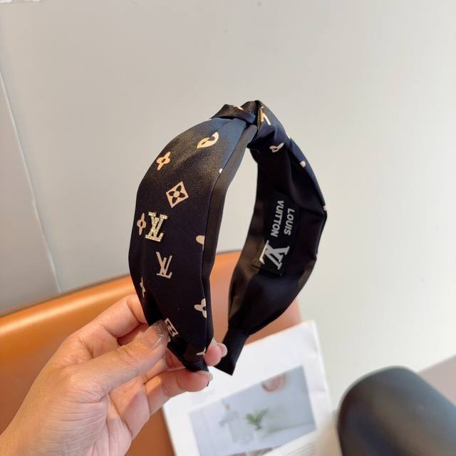 With Packaging Lv Louis Vuitton New Arrival Wide Hairband, Fashionable Headband,