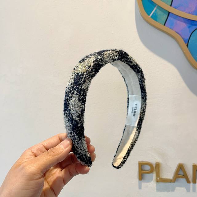 With Packaging Celine Official Classic New Ribbed Pleated Hairband, A Must-Have