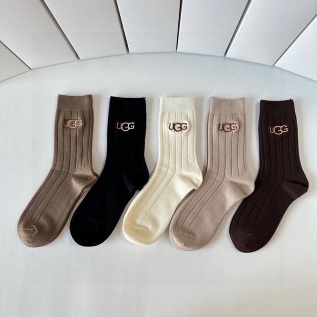 Special Counter Packaging Ugg New-Style Cashmere Mid-Length Pile Socks! Five Pai