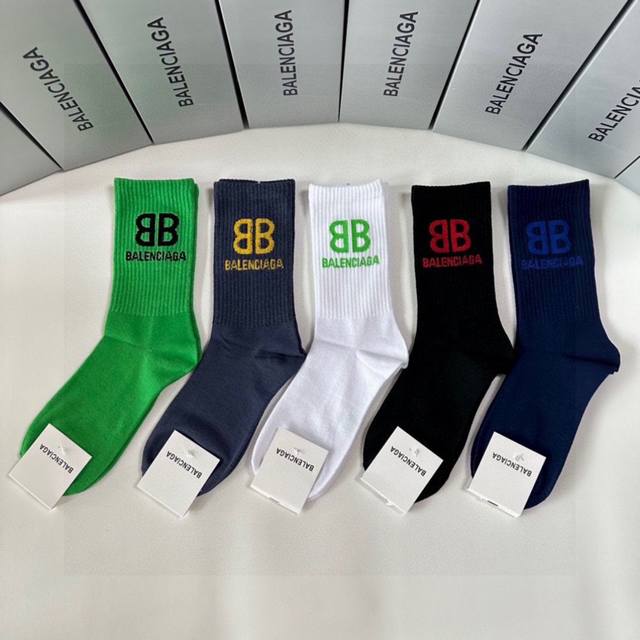 Special Packaging Balenciaga Parisian House New Classic Mid-Length Pile Socks! O