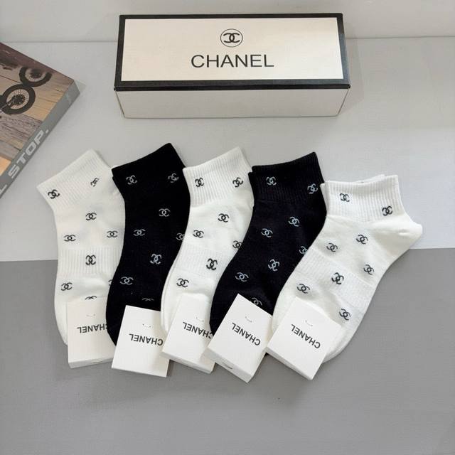 With Packaging, 5 Pairs Per Box Chanel Classic Boat Socks, High-Quality Cotton M