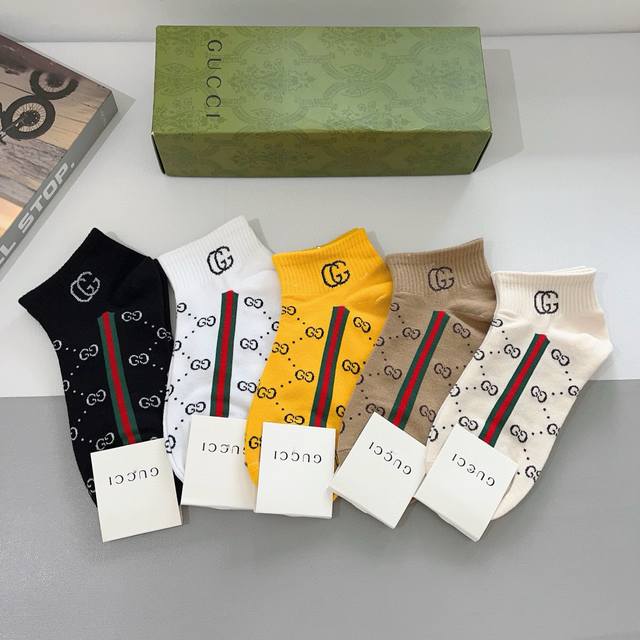 Packaging: 5 Pairs Per Box Gucci Ins Super Popular Short Socks, 100% Cotton Fabr