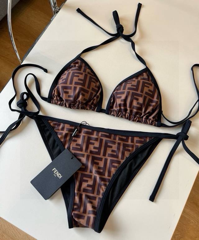 Fendi New Print Bikini Suitable For Various Occasions: Beach, Swimming Pool, Hot