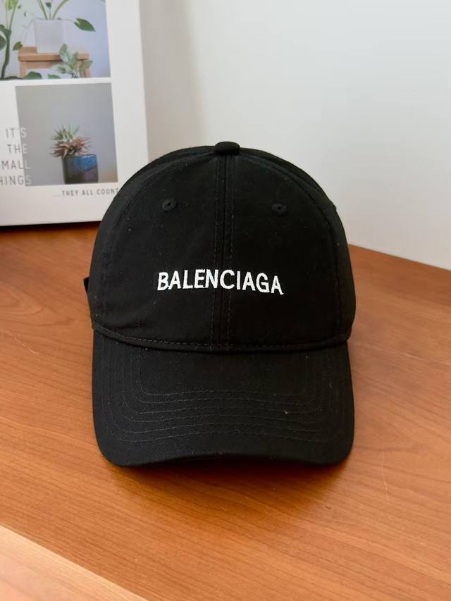 High-Volume Paris ~ New Vintage Baseball Cap, 100% Cotton, Suitable For All Seas