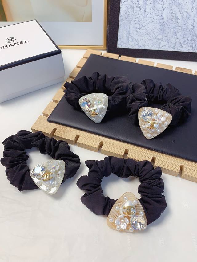 Chanel Celine Hair Tie New Triangle Pearl Logo Hair Tie For Everyday Use, Elegan