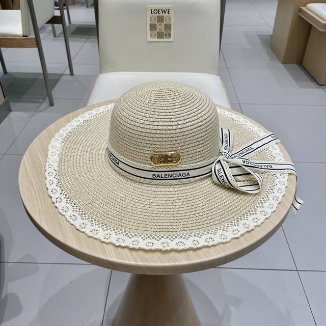 Paris Balenciaga Lace-Up Round-Top Ceremonial Hat, Sun-Protective Straw Hat, Hea
