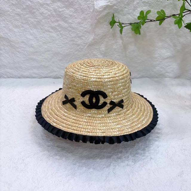 High-Volume Little Chanel New Straw Flat-Top Hat Designer Edition! High-End Seri