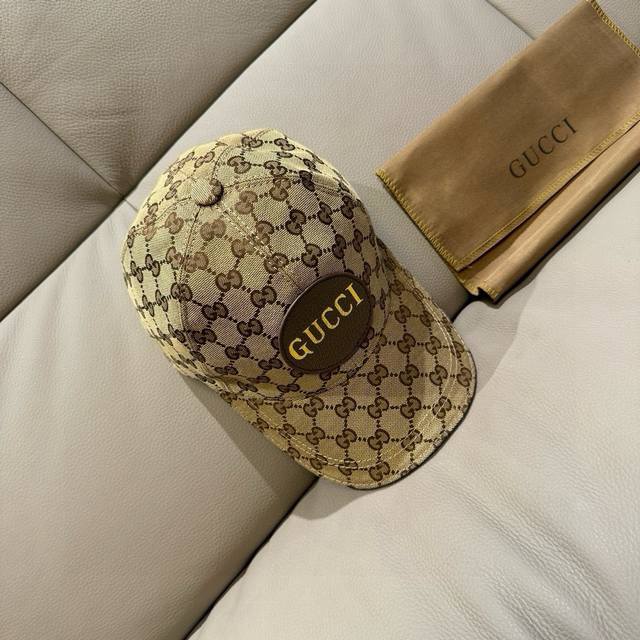 Comes With A Fabric Bag, Gucci New Arrival Authentic Baseball Cap, Gucci Gold-Em