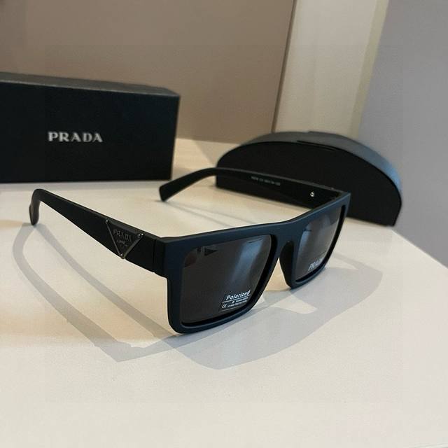 Prada Prada Trendy Men's And Women's Sunglasses, Lightweight And Comfortable On