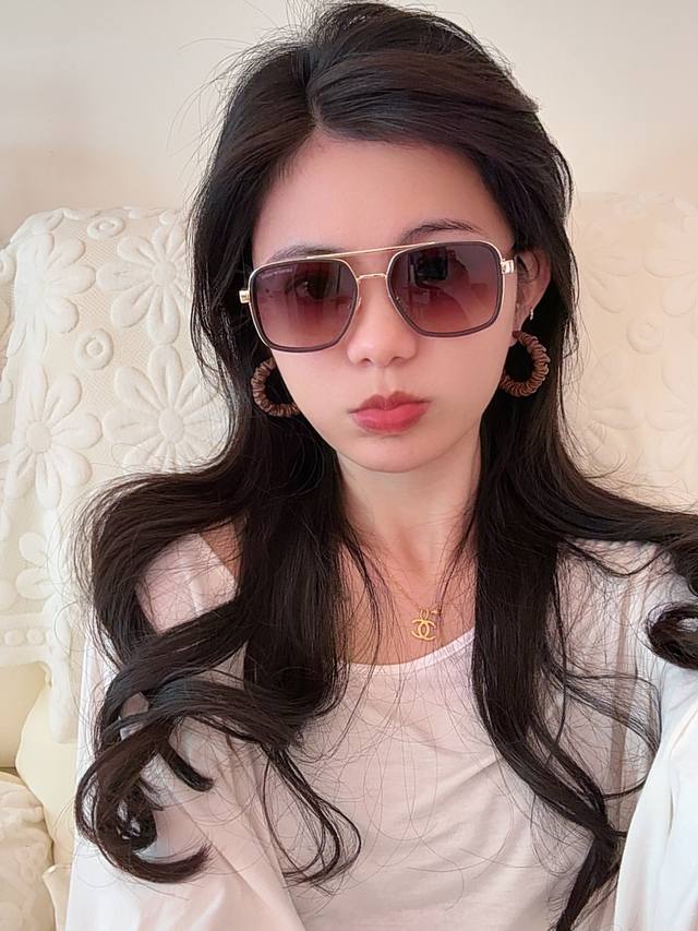 Armani 2025 New Arrival Ultra-Versatile Metal Sunglasses, Oversized Frame Design