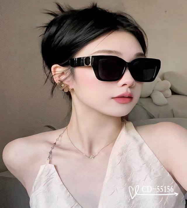 French Dior - Dior . Polarized Lenses Made From Polaroid Resin . Tr90 Frame, Lig