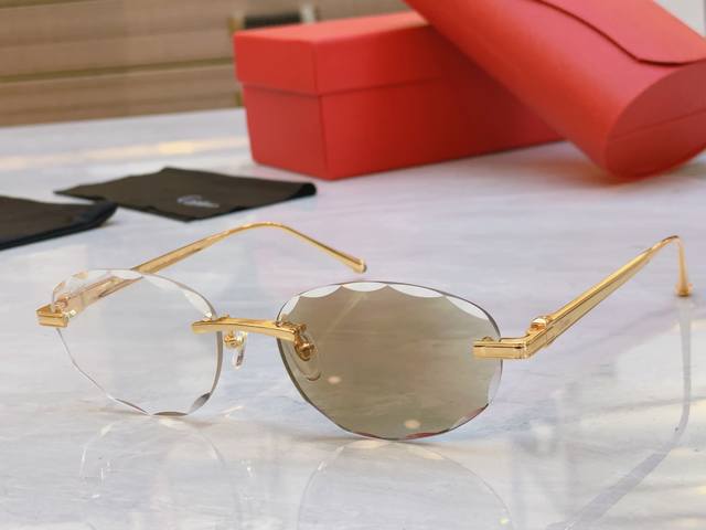 Sun-Changing, Cartier New Sunglasses, Ct0611S, Size: 56-18-145
