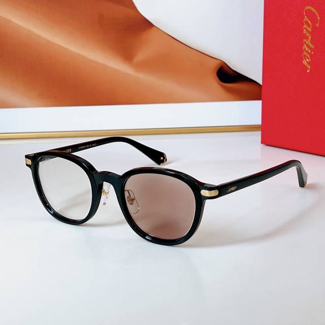 Color-Changing 20 Cartie* Model: Ct0560O Size: 51-23-145