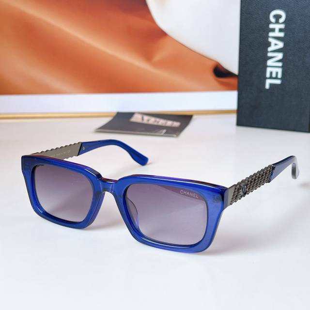 Chanel Model: Ch8202 Size: 52-20-145