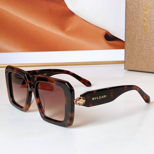 Bvlgar* Model: Bv 40006I Size: 52-18-140