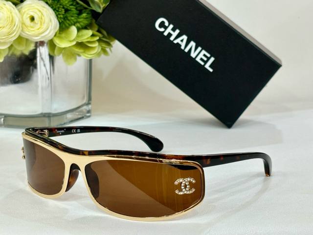 Oversized Chane* Model: A71557 Size: 76 Mouth 20-140
