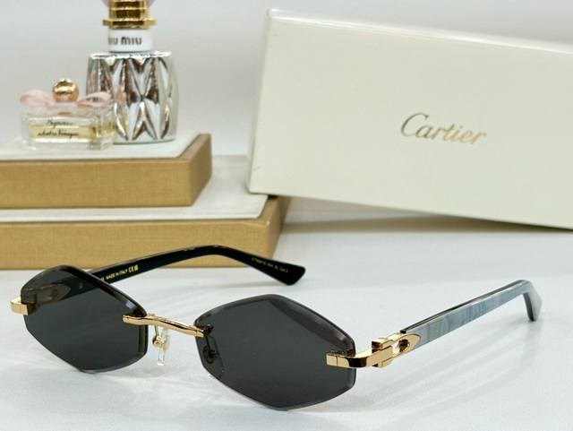 Cartie* Ct0901S Size: 59-21-145