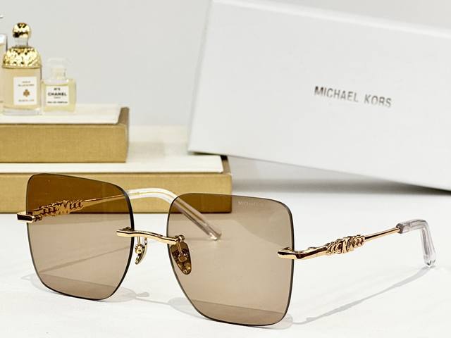 Michael Kors Mod: Mk1150 Size: 57 Mouth 17-140