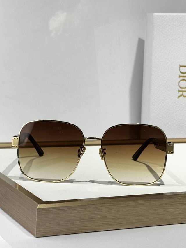 Dio*Signature S5U Size: 60Mm 18-145