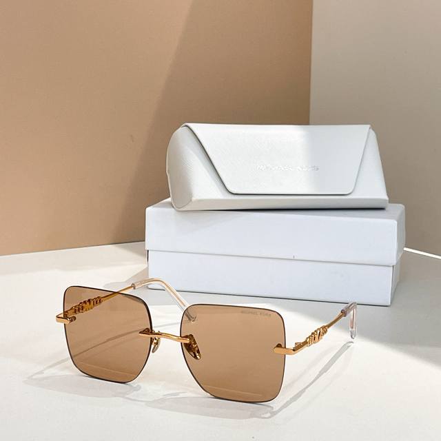 Michael Kors Model: Mk 1150 Size: 57 Mouth 17-140