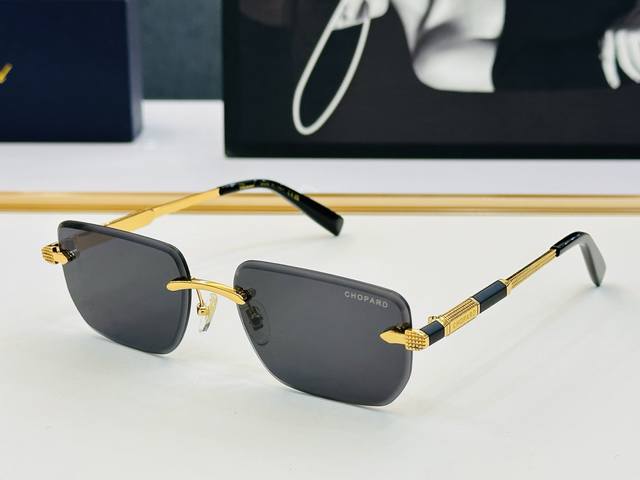 Chopin Schg948 Size: 59 17-145 Vibrant, Showcasing Unique Personality And Elegan