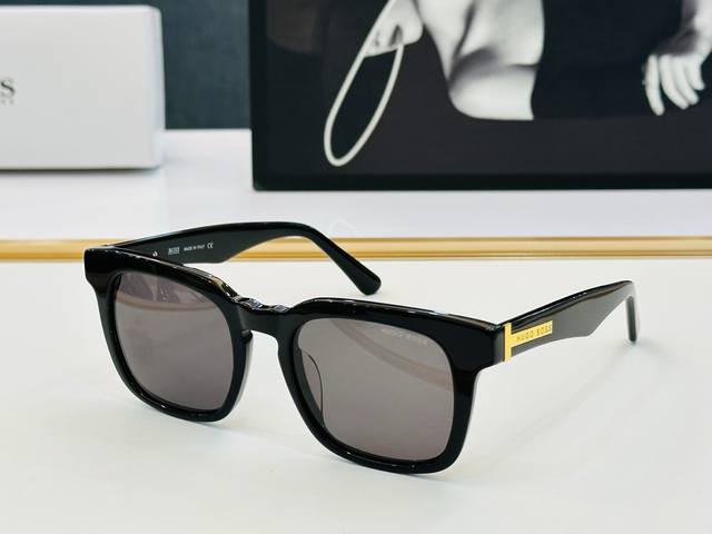 Boss 1287 S Size: 50Mm X 23-145Mm High-Quality, Flattering Frame, Classic And Ti