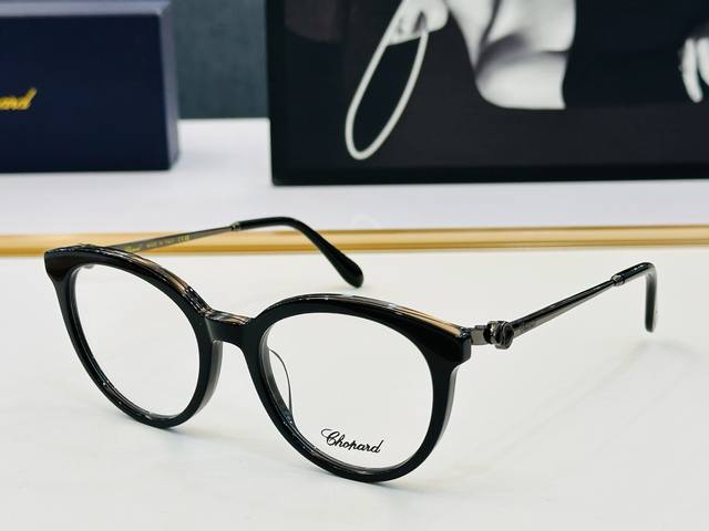 Original Chopard Model: Vch331 Size: 54Mm 20-142 Modern And Fashionable Design S
