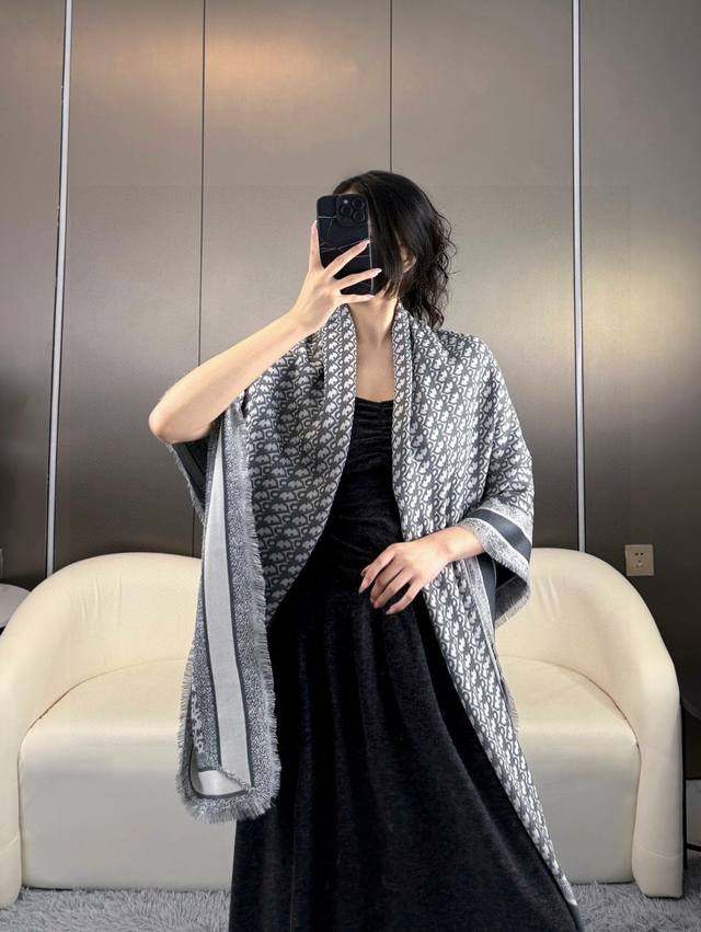 Original Quality Must-Have Super Practical Large Shawl, Can Be Used As A Scarf,