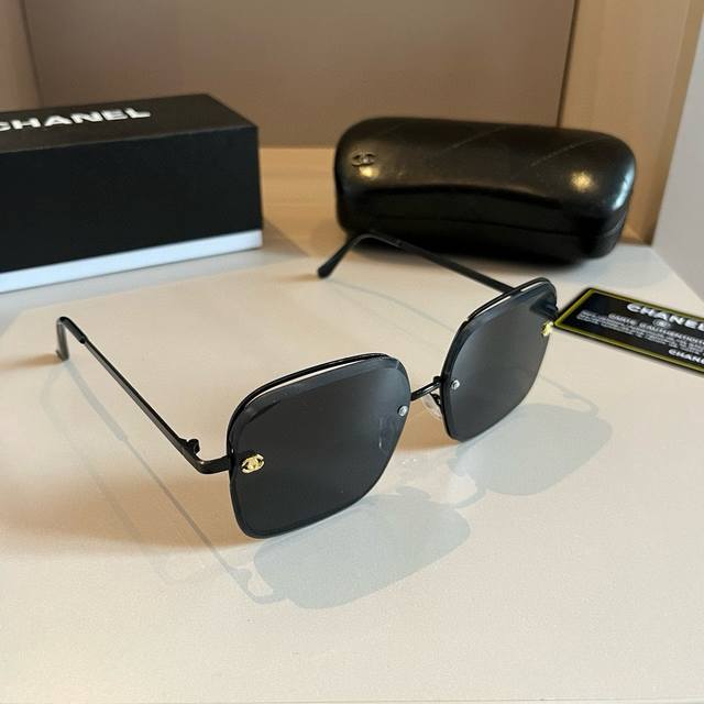 Chanel Fashionable Frameless Sunglasses, Top-Tier Luxury, High Quality [Kiss], E