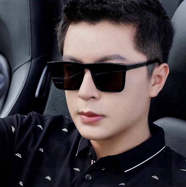 Gucci 2025 Spring New Arrival One-Piece Sunglasses, Large Frame, Unisex , Best-S