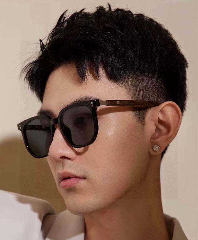 Ultra-Stylish And Edgy Gucci New Spring/Summer Sunglasses Redefine The Season Wi