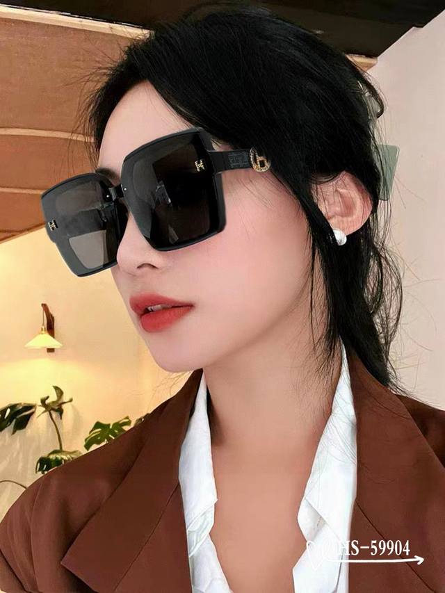 Hermes . Polarized Resin Lenses . Tr90 Frame For Lightweight And Comfortable Wea