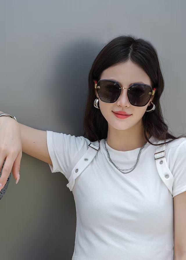 Miu Mi*Model: Mu58Zs Size: 62 Mouth 16-145