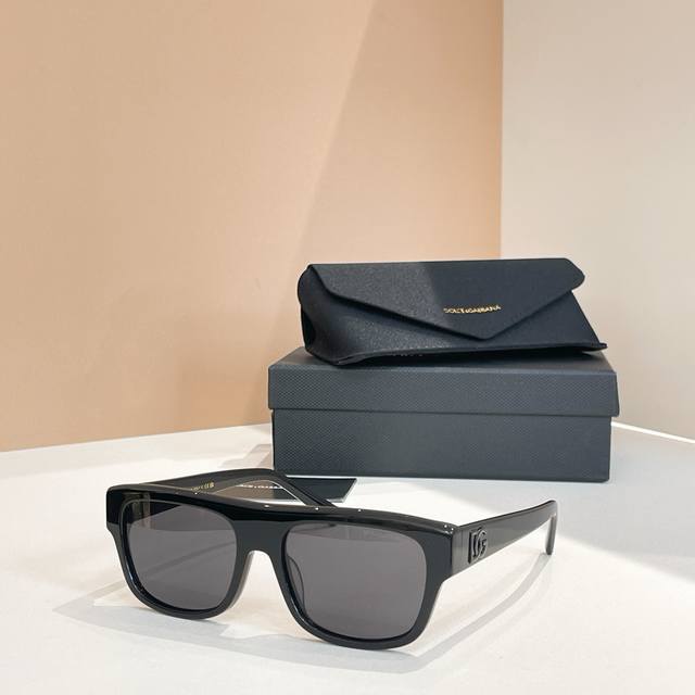 Dolce & Gabbana*Model: Dg4455 Size: 56Mm 18-145