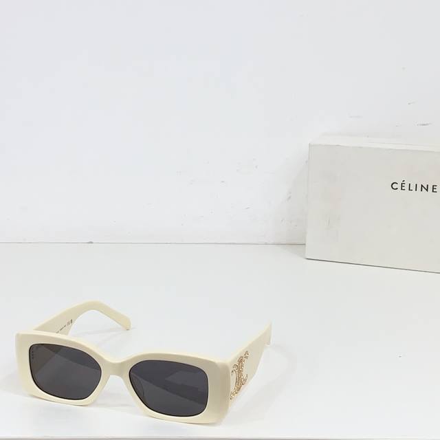 Celine Full Diamond Arc De Triomphe Model: Cl40288 Size: 53, 17-145