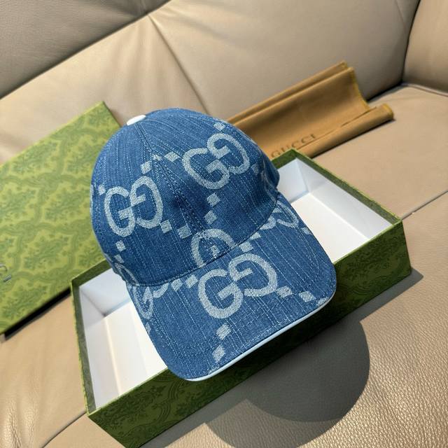Comes With A Fabric Pouch, Gucci New Original Baseball Cap, Large Double G, 1:1