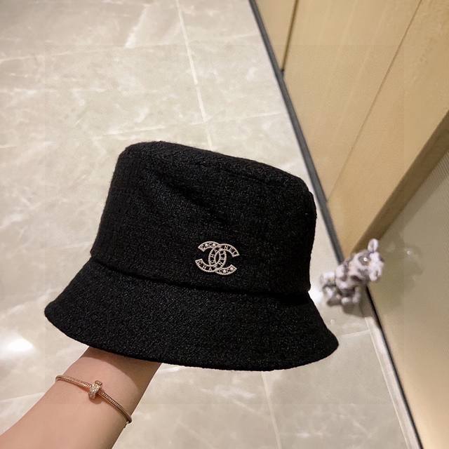 Special Dust Bag Chanel 2025 New Small Chanel Style Fisherman's Hat, High-End St