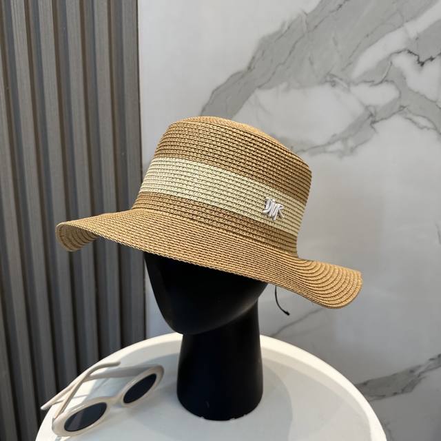 Dior 2025 New Straw Hat, High-End Customization, Lady-Like Style, Detailed Desig