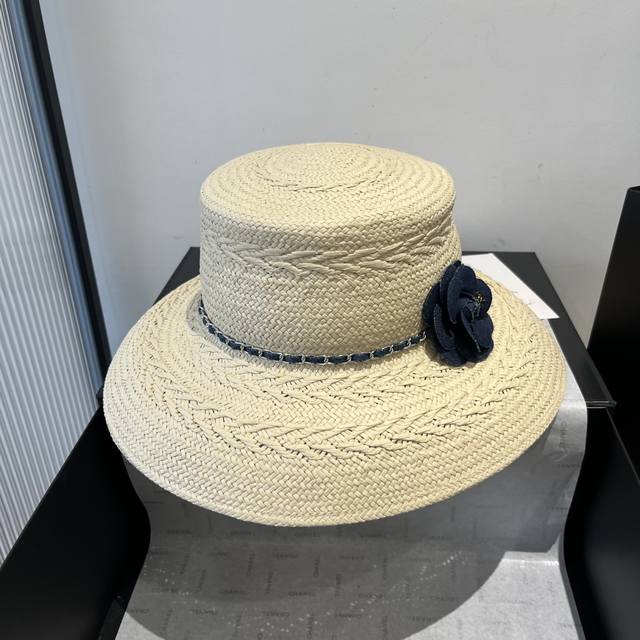 Chanel Taiwanese Straw Bowl Hat, Sun-Protective Hat, Head Circumference 57 Cm,