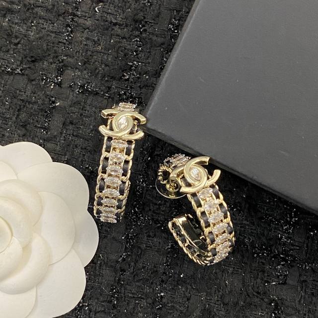Chanel Earring Best-Selling New Arrival Chan 23 Leather-Strap Crystal Earring Ul