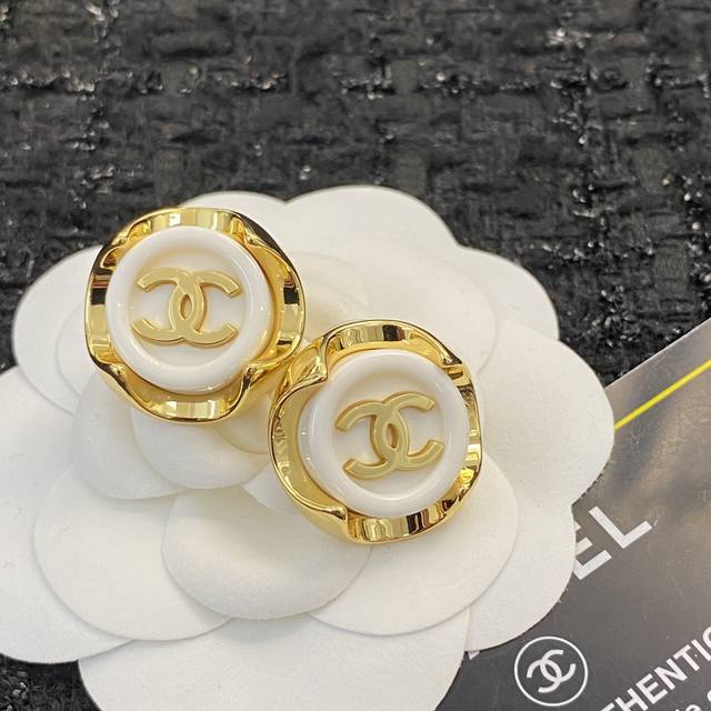 Chanel Earring Bestseller New Arrival - Consistent With Zp Chan 23 Retro White G