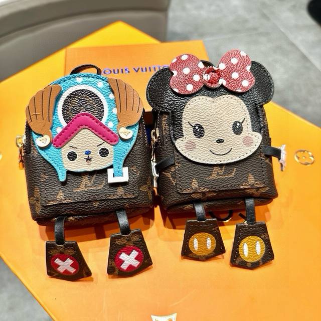 With Original Packaging Louis Vuitton New Minnie Chopper Keychain Wallet Earphon